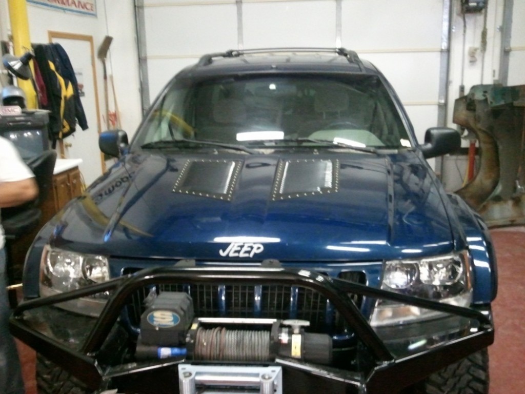 Hood louvers jeep tj